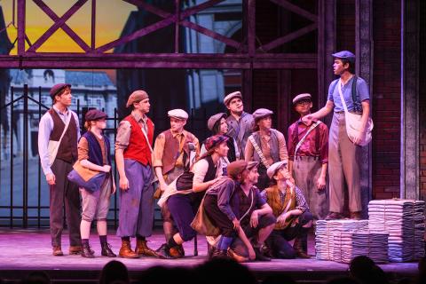 Newsies Set Pieces / Props Package Ocala, FL