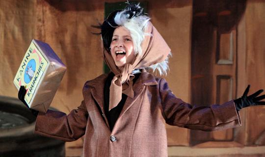 101 Dalmatians youth costumes for rent