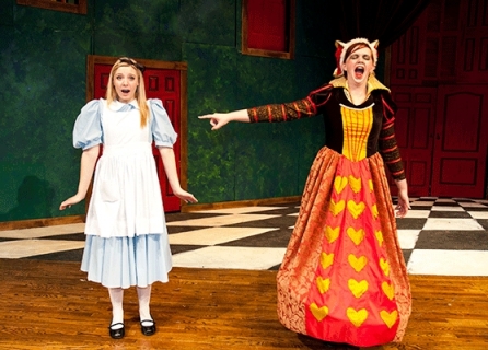 Alice in Wonderland - Alice & Queen of Hearts Costumes Alice in Wonderland - Alice & Queen of Hearts Costumes