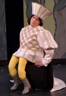 Shrek the Musical - Farquaad Legs and Wedding Outfit Shrek the Musical - Farquaad Legs and Wedding Outfit
