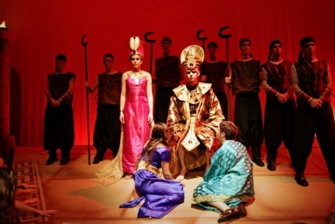 Aida - Pharaoh & Egyptian Costumes Aida - Pharaoh & Egyptian Costumes