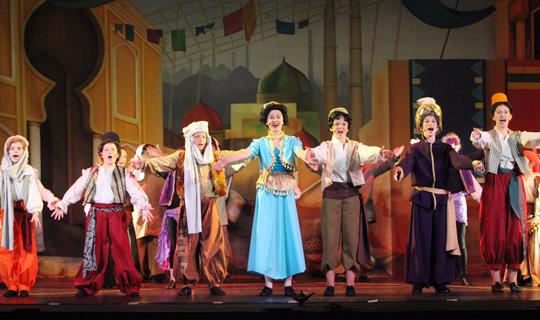 Aladdin costumes for kids