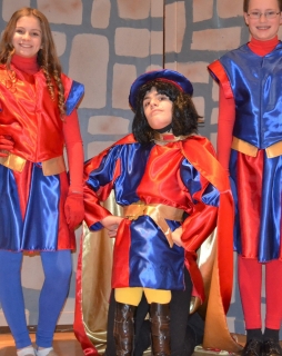 Farquaad red and blue