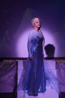 elsa transformation dress