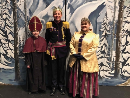 Bishop King Queen Frozen JR costume rental