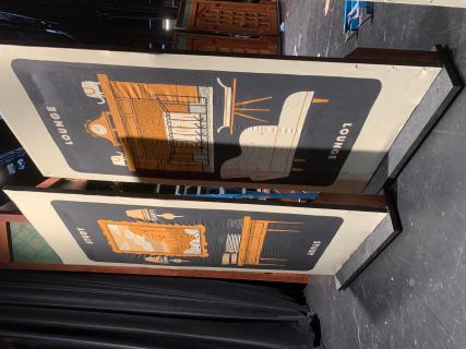 Clue: On Stage – Set for Sale