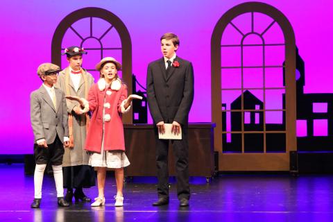 Mary Poppins Costumes & Props