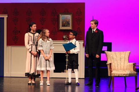 Mary Poppins Costumes & Props