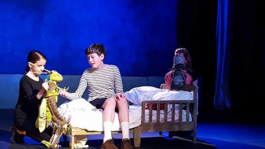 grasshopper puppet james and the Giant Peach