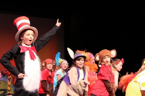 Seussical Costumes And Props Music Theatre International