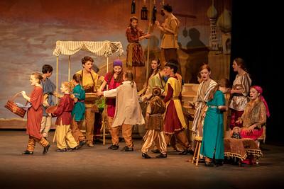 ALADDIN Jr - quality costumes for rent