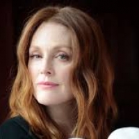 Julianne Moore